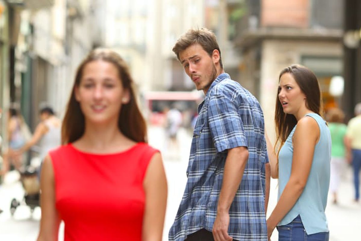 Distracted Boyfriend meme about Soylent